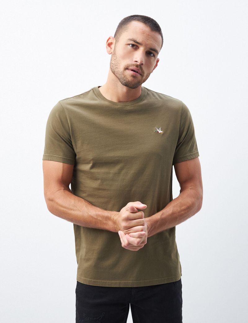 CAMISETA-HOMBRE-SLIM-CHEVIGNON-649C001-VERDE-1.JPG