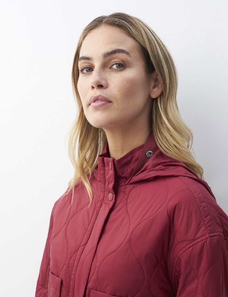 CHAQUETA-MUJER-ACOLCHADA-CHEVIGNON-721D002-ROJO-4.JPG