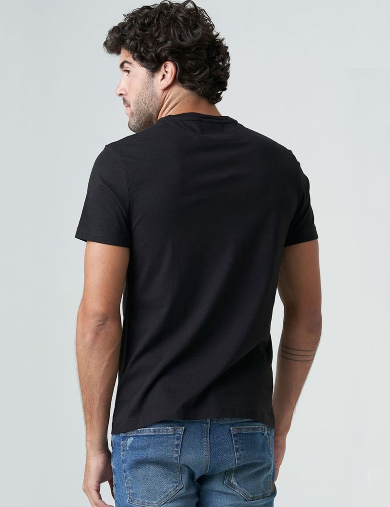 CAMISETA-HOMBRE-SLIM-AMERICANINO-840C000-NEGRO