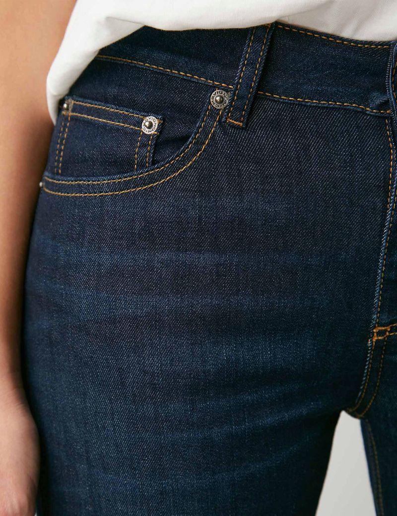 JEAN-MUJER-COSMO-CHEVIGNON-432D010-AZUL-2.JPG
