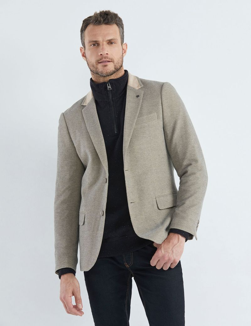 CHAQUETA-HOMBRE-BLAZER-CHEVIGNON-629D010-CAQUI-1.JPG