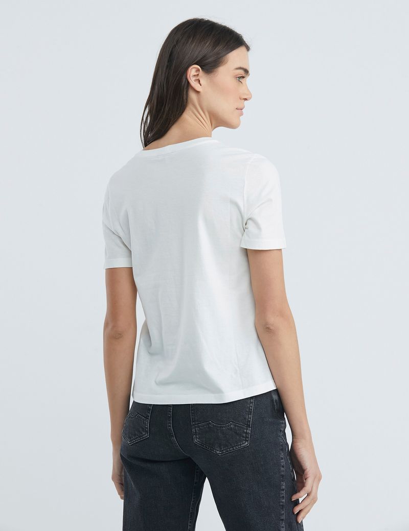 CAMISETA-MUJER-GRAFICA-CHEVIGNON-709D007-CRUDO-3.JPG