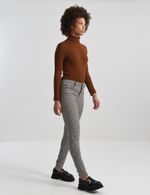 PANTALON-MUJER-TIRO-MEDIO-MOLLY-BRACKEN-EL928BAN-MARRON-1.JPG