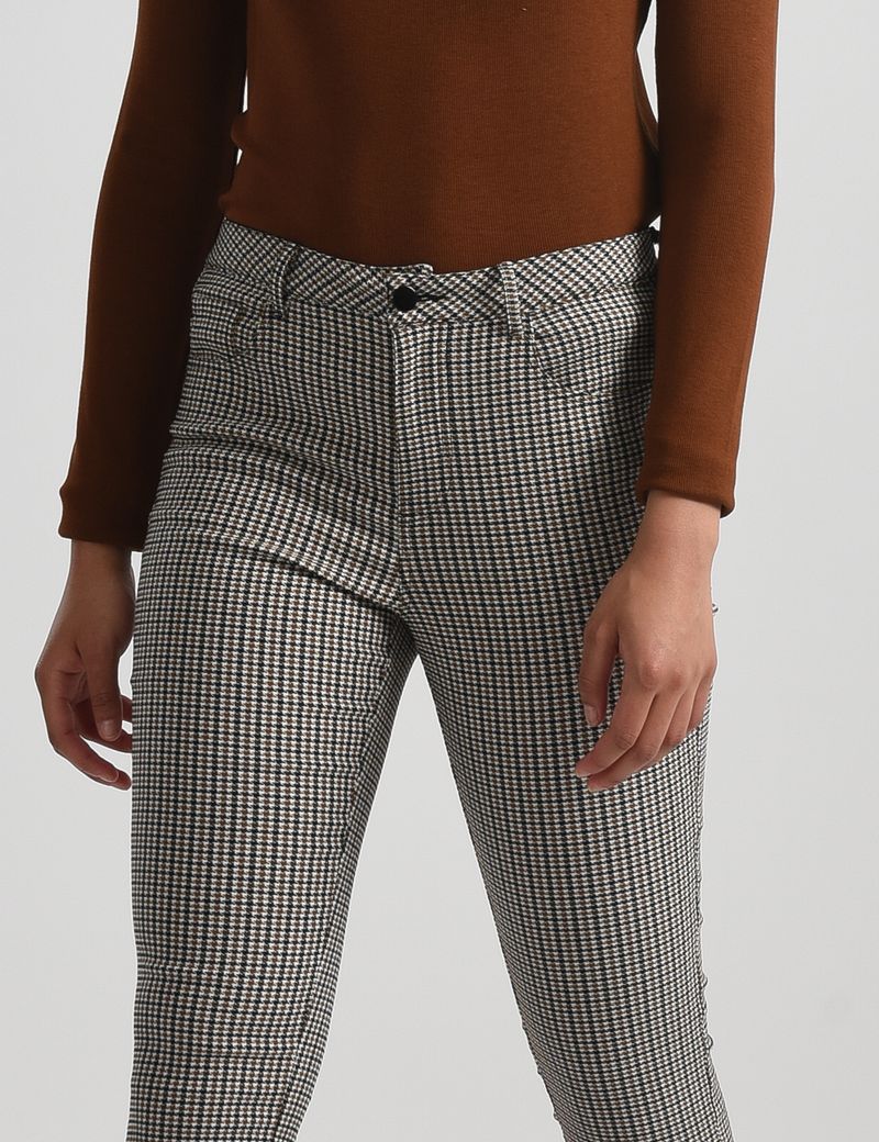PANTALON-MUJER-TIRO-MEDIO-MOLLY-BRACKEN-EL928BAN-MARRON-4.JPG