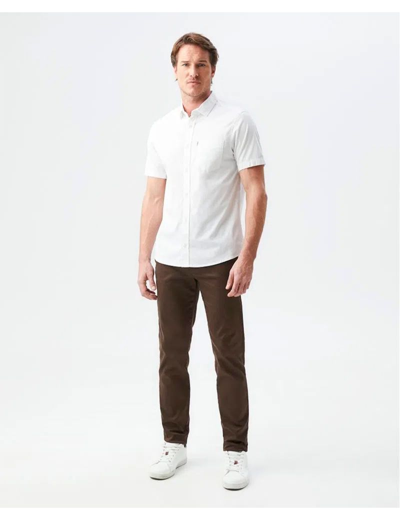 PANTALON-HOMBRE-CLASICO-CHEVIGNON-6308000-CAFE-1.JPG