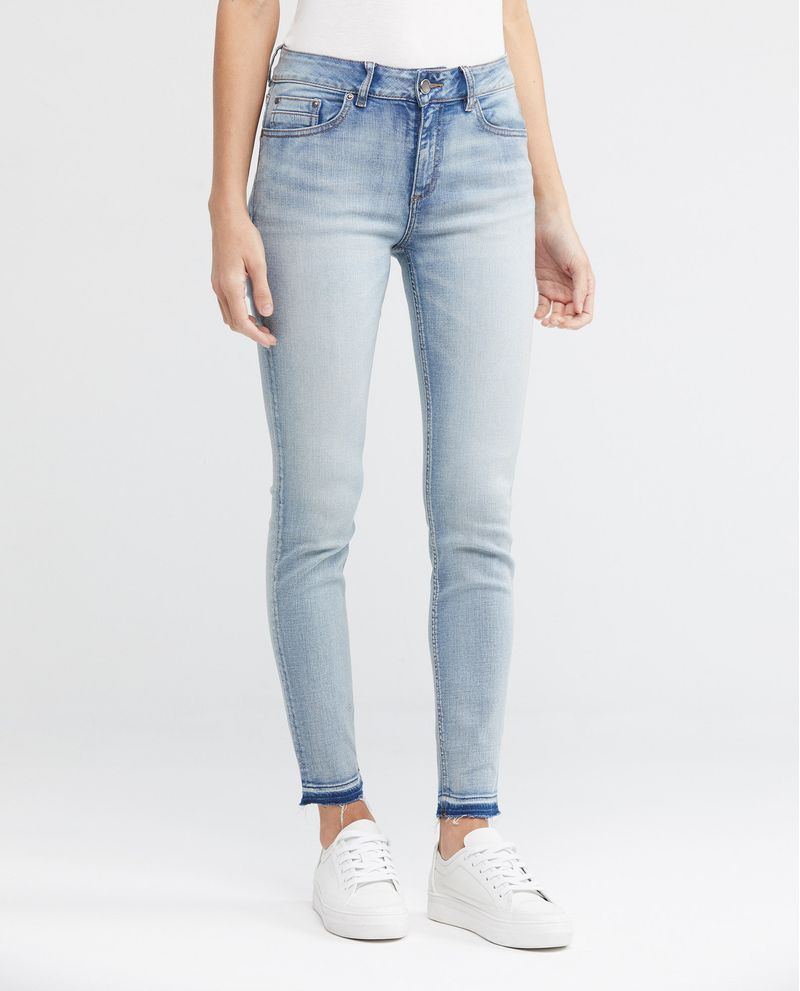 JEAN-MUJER-COSMO-CHEVIGNON-432E012-AZUL-2.JPG