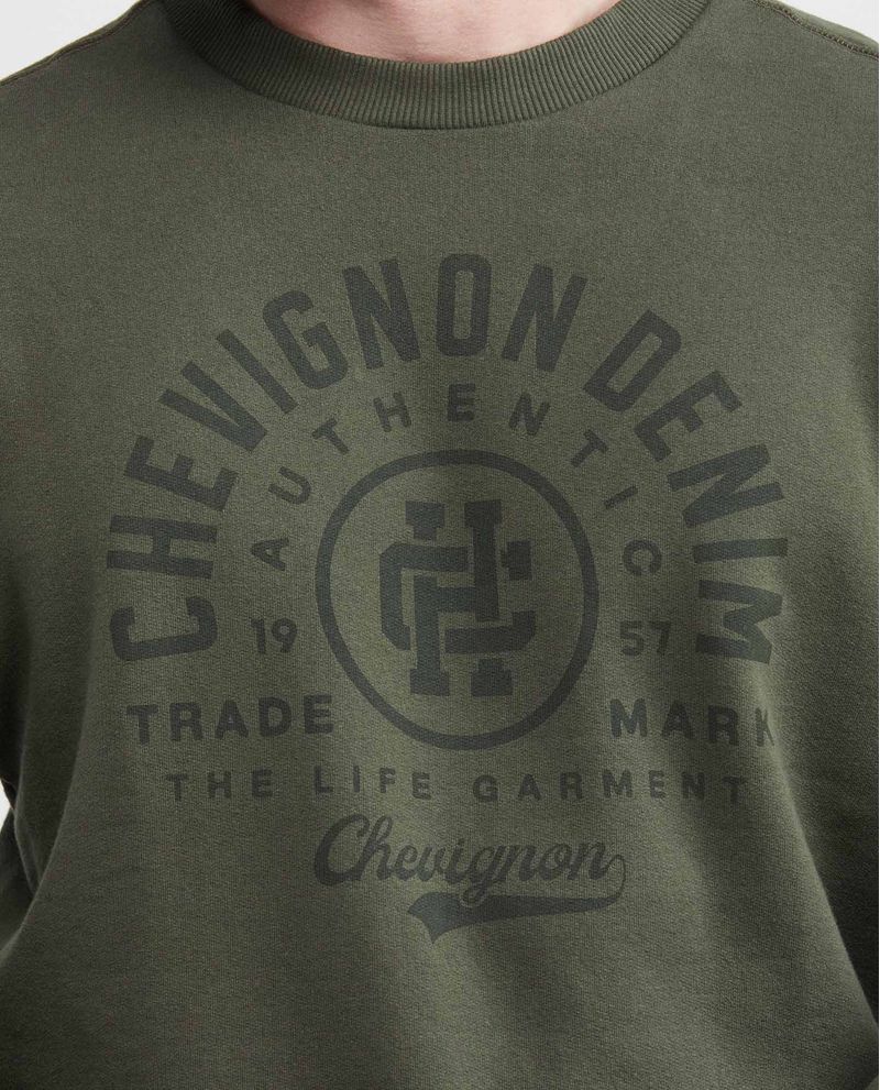 SWEATER-HOMBRE-CERRADO-CHEVIGNON-682E001-VERDE-2.JPG