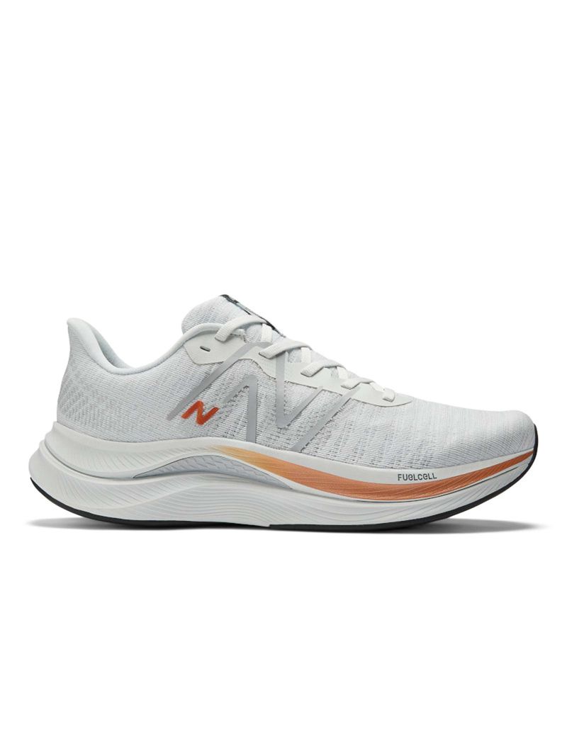 New balance hombre running quito best sale