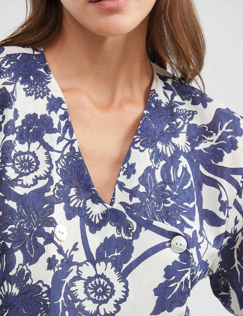 63_712F002_AZU193924_5