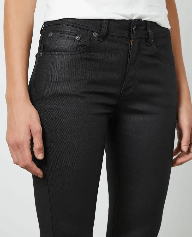 JEAN-MUJER-COSMO-CHEVIGNON-430E003-NEGRO-3.JPG