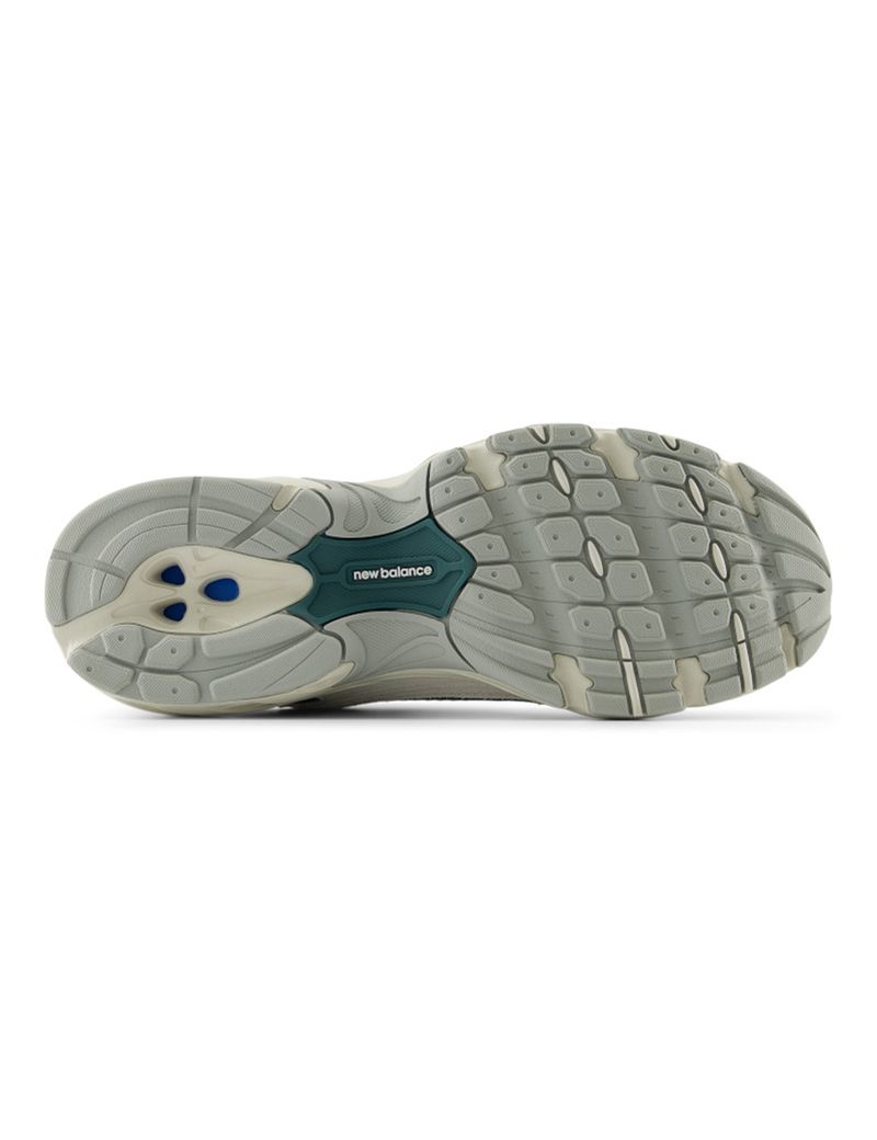 ZAPATO-HOMBRE-LIFESTYLE-530-NEW-BALANCE-MR530QA-REFLECTION73-4.JPG