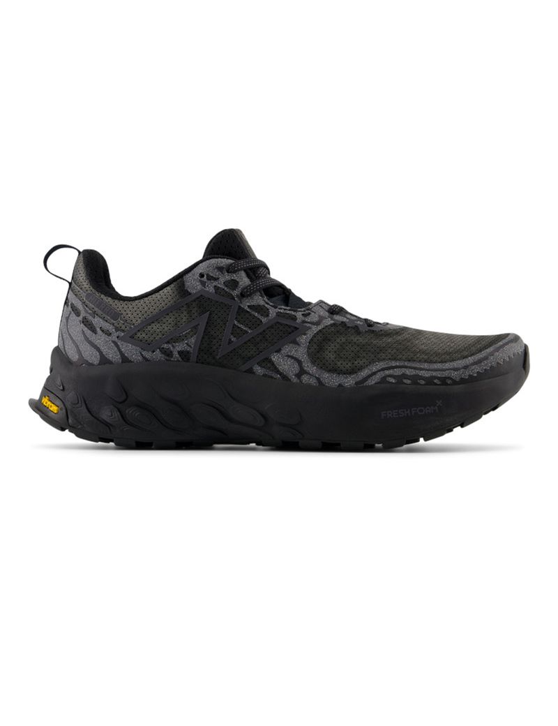 ZAPATO-HOMBRE-FOOTBALL-HIERRO-UTILITY-V8-NEW-BALANCE-UHIERAE-BLACK-001--1.JPG