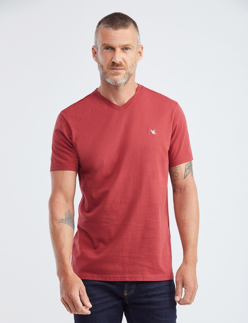 CAMISETA-HOMBRE-SLIM-CHEVIGNON-642F000-ROJO-1.JPG