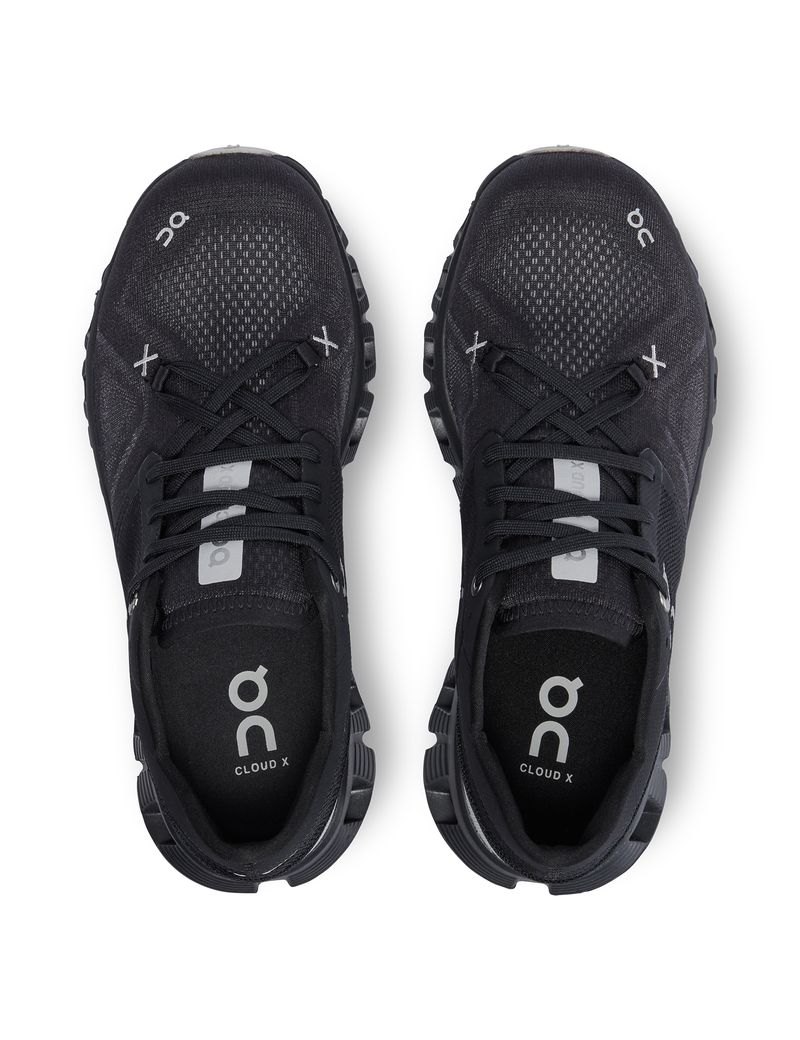 ZAPATILLA-MUJER-RUNNING-60.98696-ON-BLACK-2.JPG