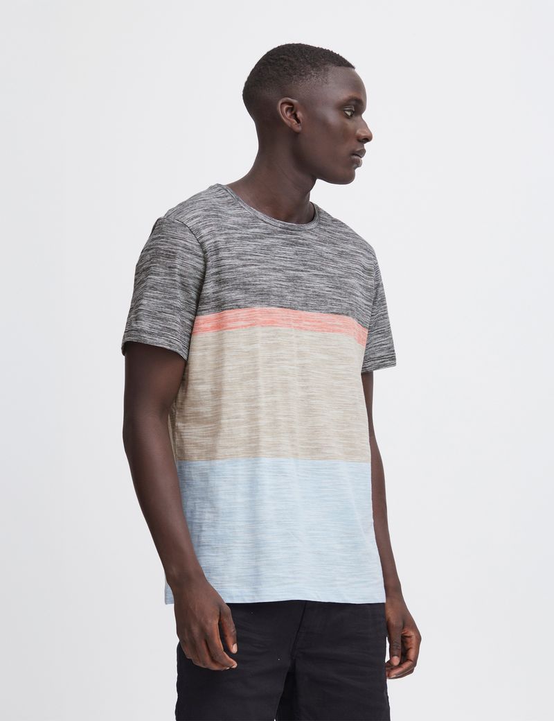CAMISETA-HOMBRE-BASICA-BLEND-20716484-1