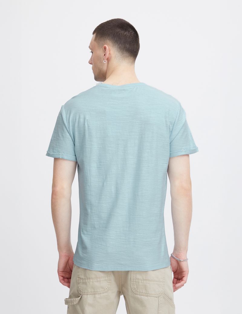 CAMISETA-HOMBRE-BASICA-BLEND-HE-20716864-CASHMEREBLUE-4.JPG