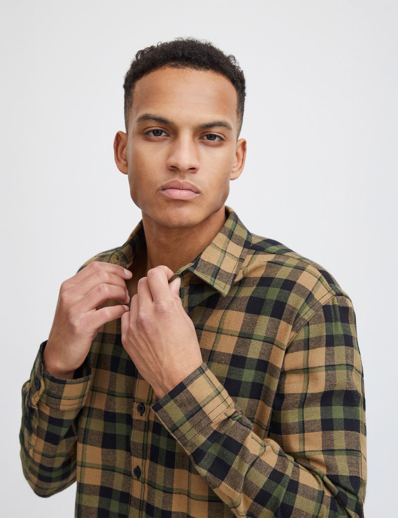 CAMISA-HOMBRE-CLASICA-BLEND-HE-20717535-NEGRO-2.JPG