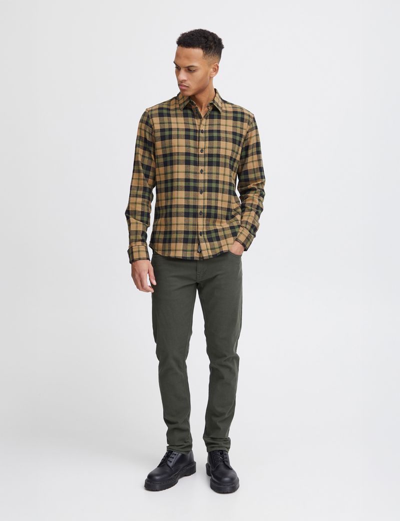 CAMISA-HOMBRE-CLASICA-BLEND-HE-20717535-NEGRO-3.JPG