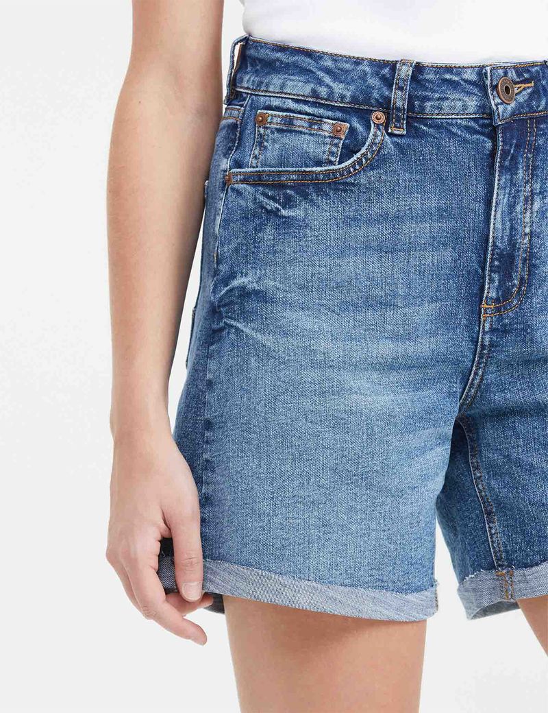 SHORT-MUJER-CLASICO-CHEVIGNON-459F001-AZUL
