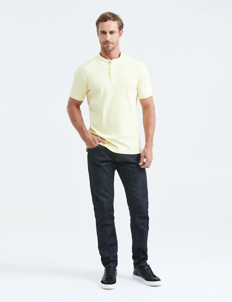 POLO-HOMBRE-SLIM-CHEVIGNON-609F030-AMARILLO-2.JPG