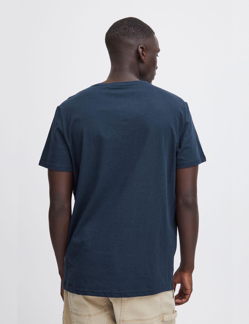 CAMISETA-HOMBRE-BASICA-BLEND-20716502-4.jpg