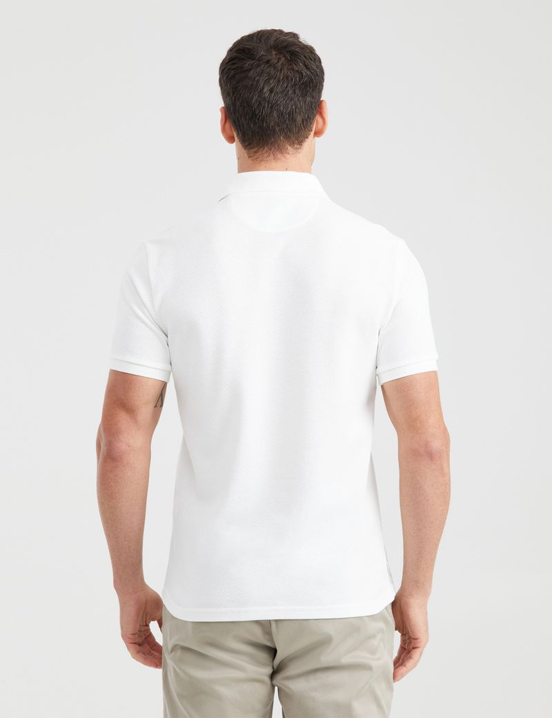 POLO-HOMBRE-SLIM-CHEVIGNON-601G017-CRUDO-4.JPG