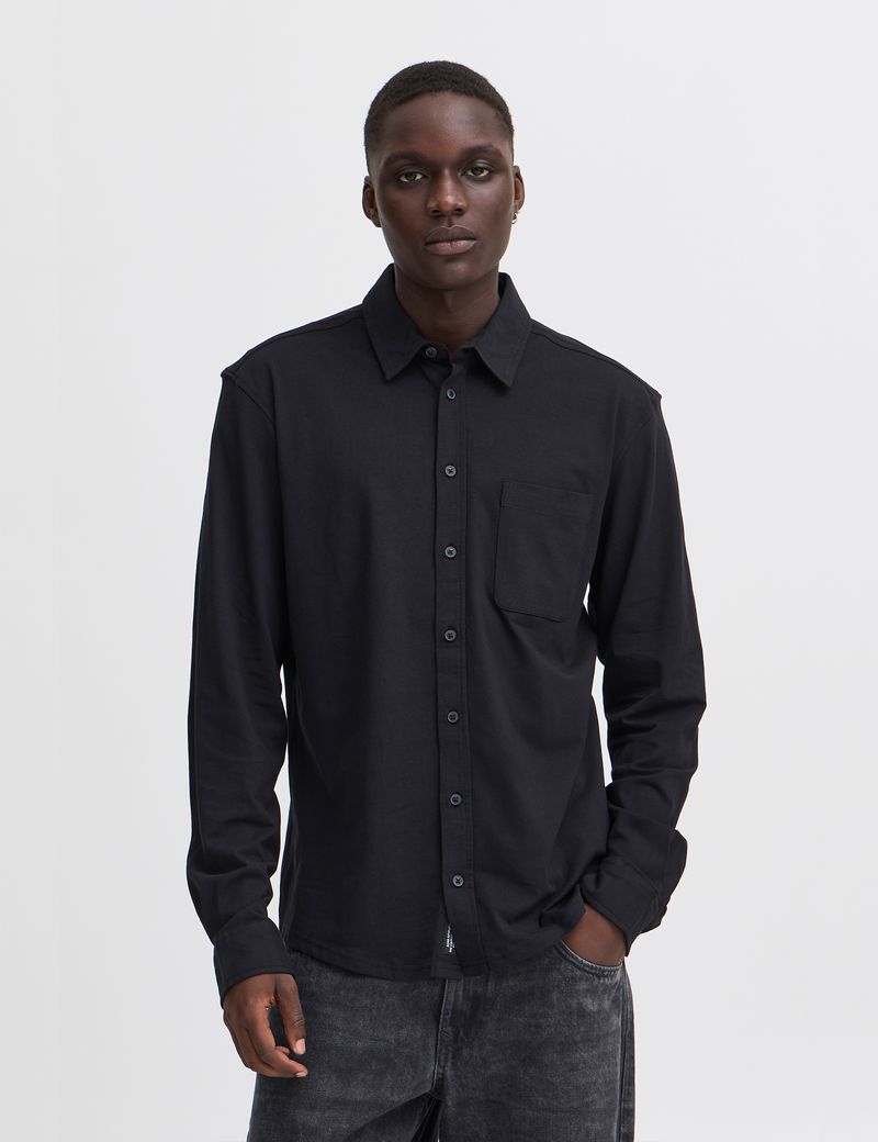 CAMISA-HOMBRE-CLASICA-BLEND-HE-20718372-NEGRO-1.JPG