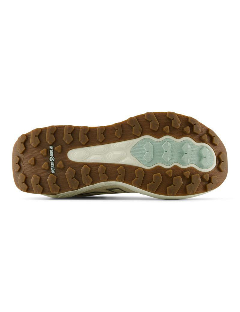 ZAPATO-MUJER-RUNNING-GAROE-V2-WTGAROG2-NEW-BALANCE-CALCIUM258-4.JPG