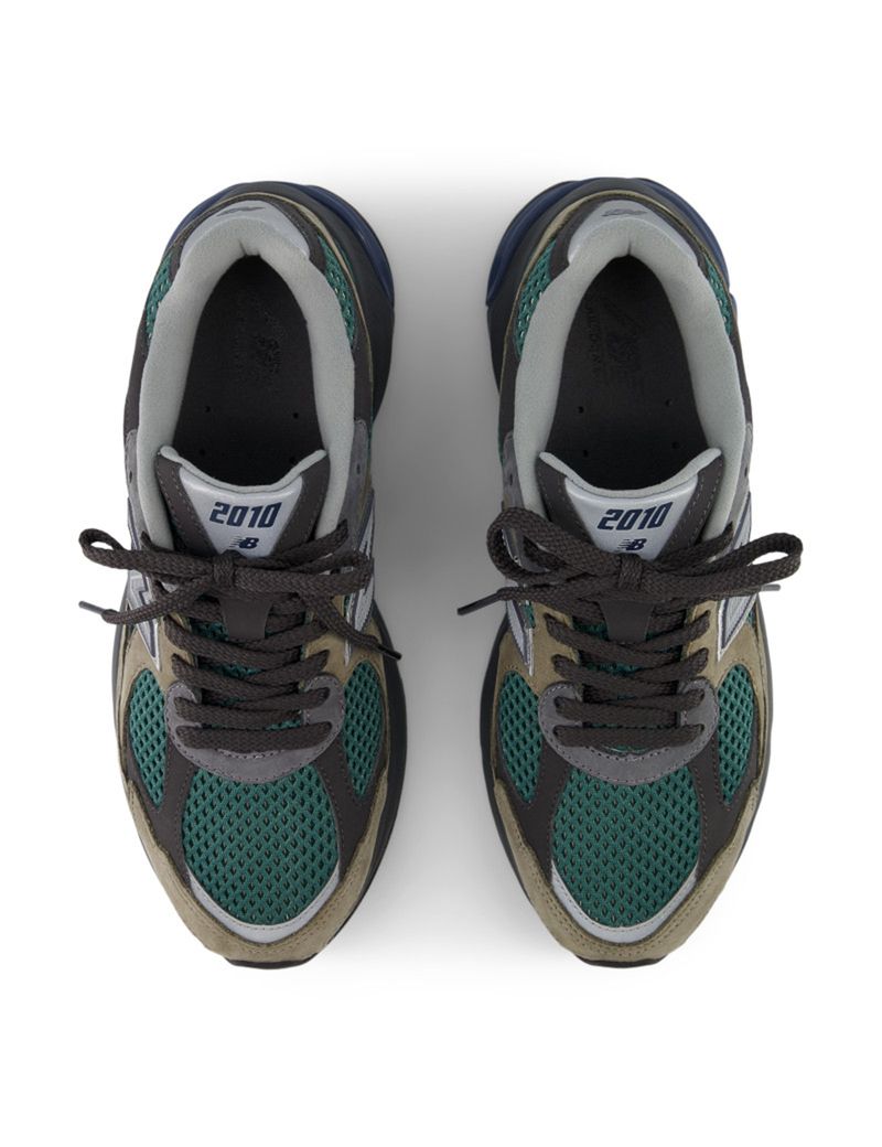 ZAPATO-HOMBRE-LIFESTYLE-ABZORB-2010-U2010AGY-NEW-BALANCE-GREEN-3.JPG