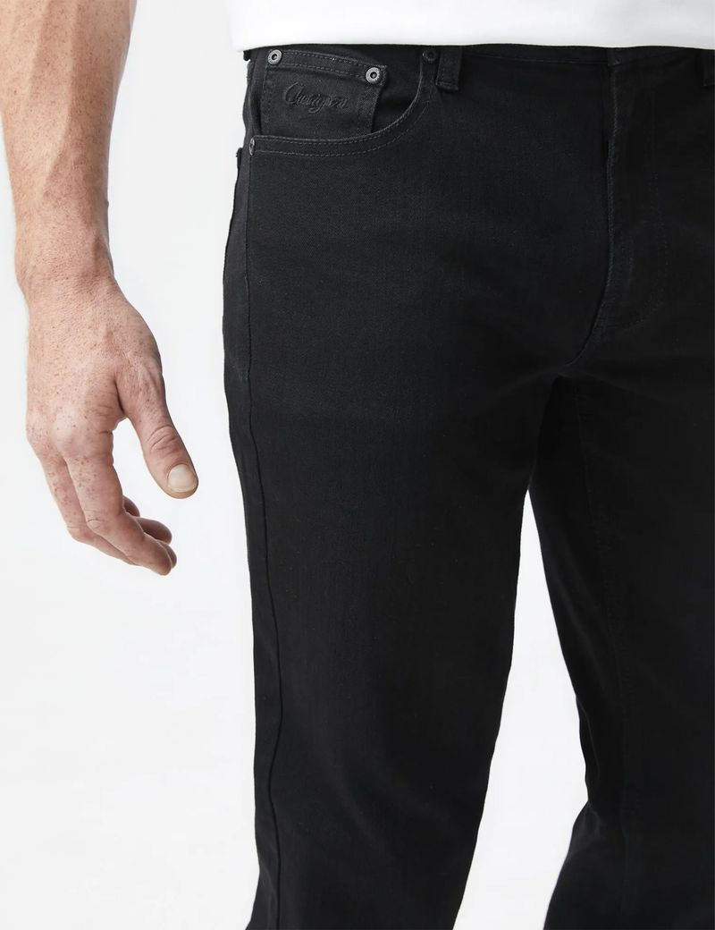 JEAN-HOMBRE-MORRISON-CHEVIGNON-330E003-NEGRO-3.JPG