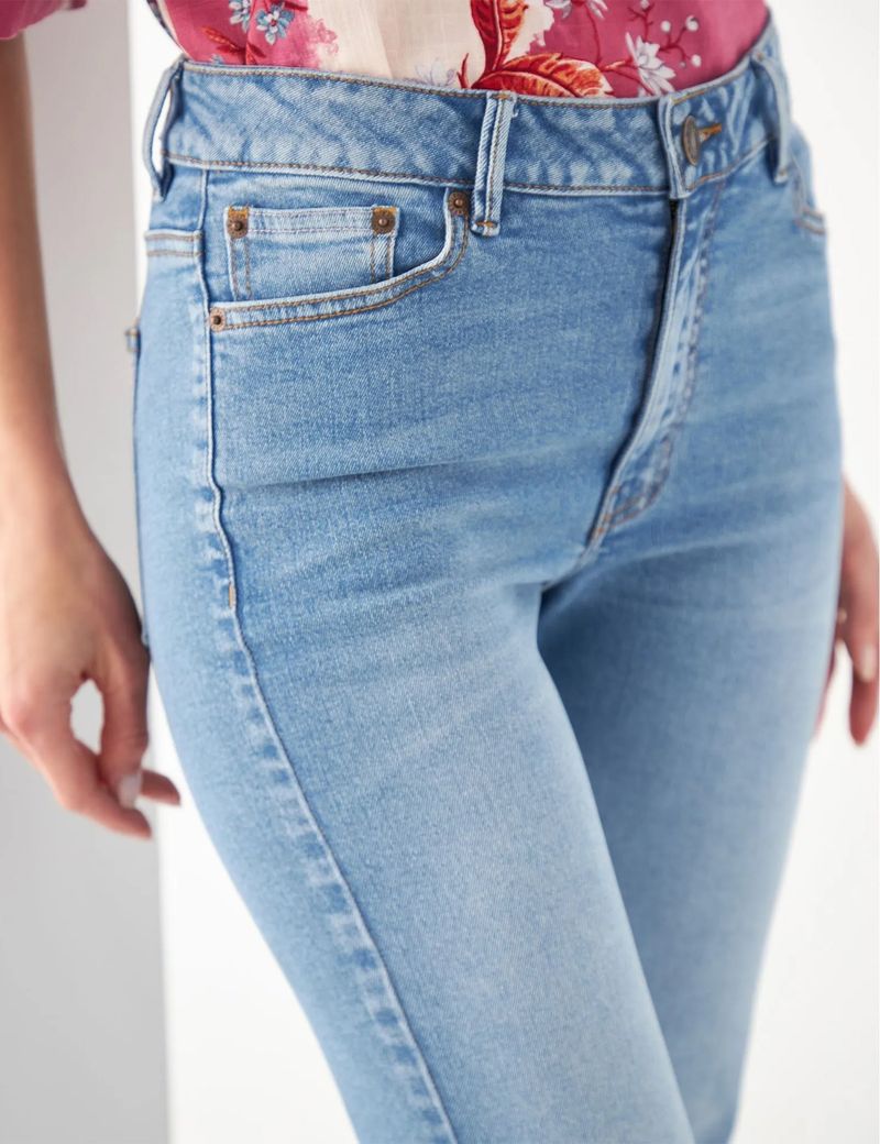 JEAN-MUJER-STRAIGHT-ESPRIT-672F003-AZUL-3.jpg