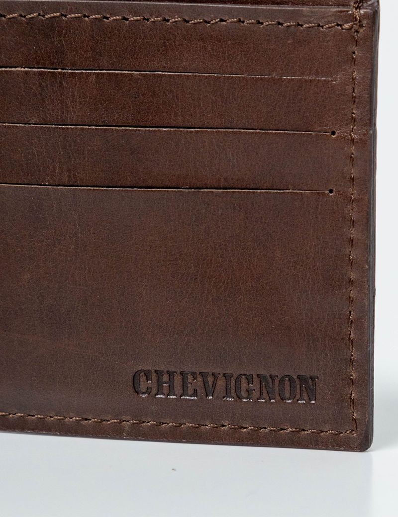 BILLETERA-HOMBRE-CLASICA-CHEVIGNON-021G004-CAFE-5.JPG
