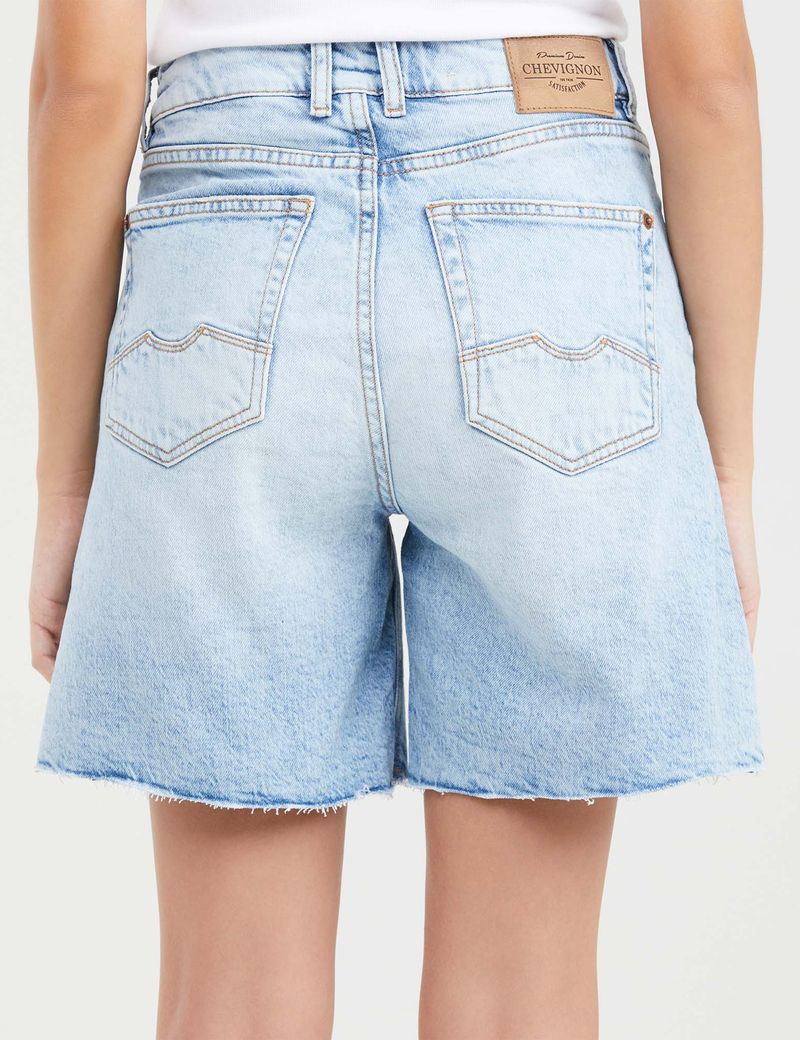 SHORT-MUJER-DENIM-CHEVIGNON-451G002-AZUL-4.JPG