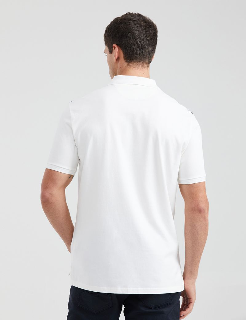 POLO-HOMBRE-CLASSIC-CHEVIGNON-601G011-CRUDO-5.JPG