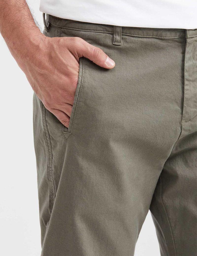 PANTALON-HOMBRE-JOGGER-CHEVIGNON-631G004-VERDE-3.JPG
