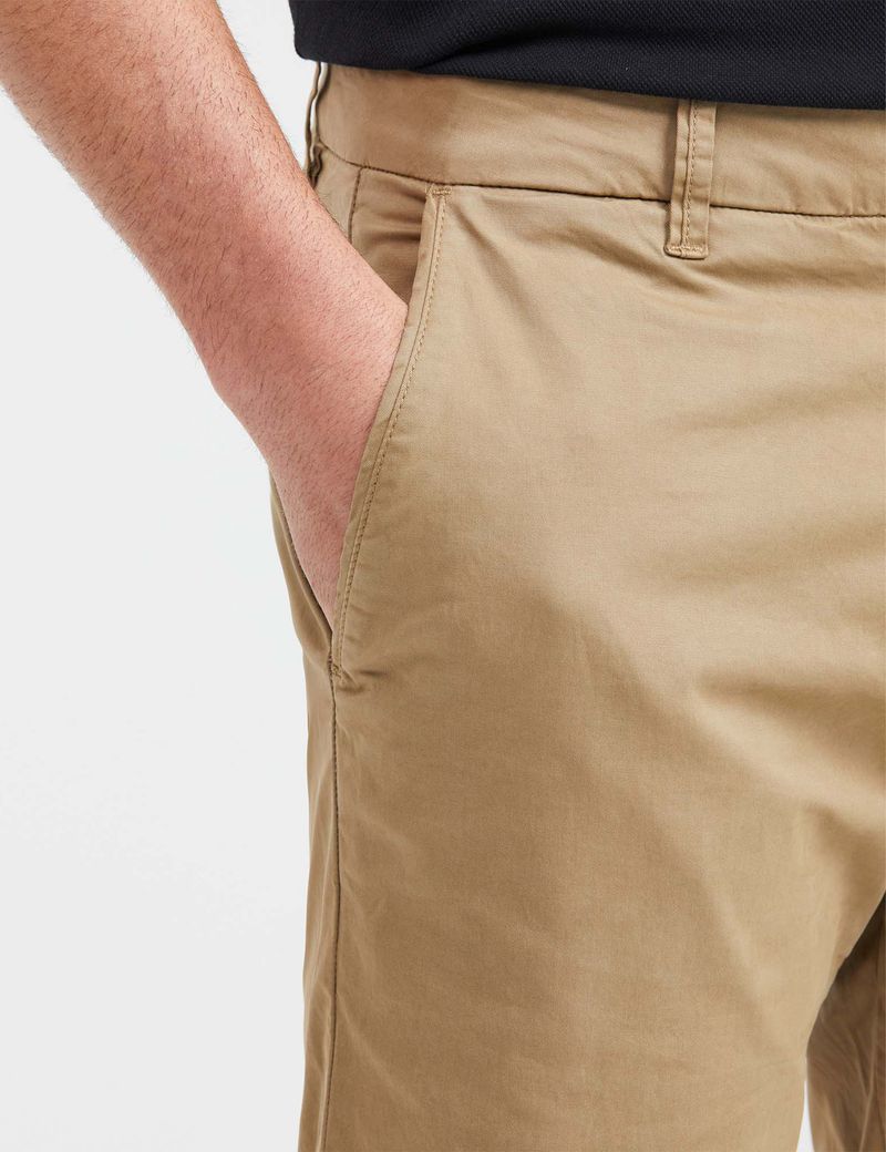 PANTALON-HOMBRE-CHINO-CHEVIGNON-631G003-CAFE-3.JPG