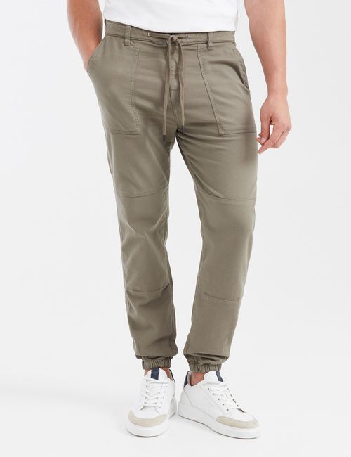 PANTALON HOMBRE JOGGER CHEVIGNON 632G001