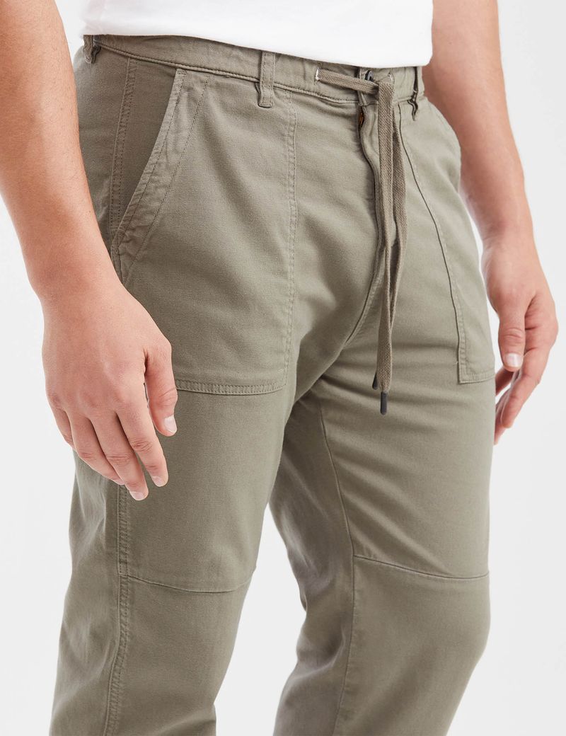 PANTALON-HOMBRE-JOGGER-CHEVIGNON-632G001-GRIS-3.JPG