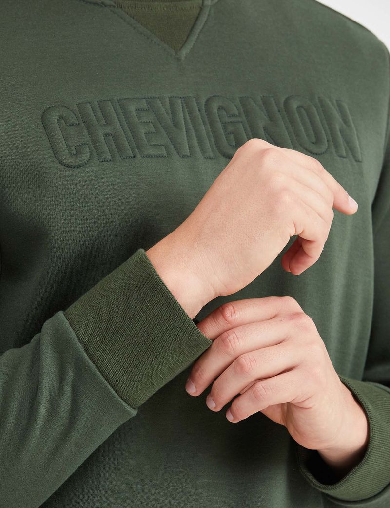 SWEATER-HOMBRE-CERRADO-CHEVIGNON-682G000-VERDE