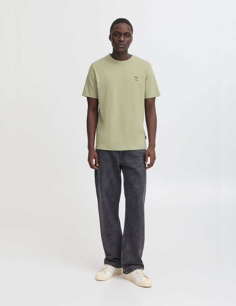 CAMISETA-HOMBRE-BASICA-BLEND-HE-20718304-OILGREEN-2.JPG