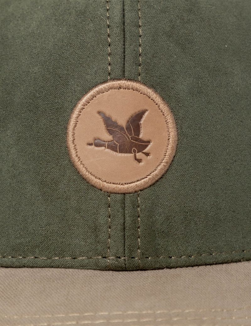 GORRA-HOMBRE-BASICA-CHEVIGNON-032G002-VERDE-2.JPG