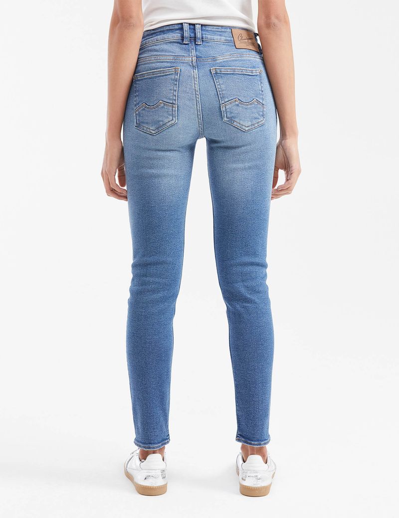 JEAN-MUJER-RUSTY-CHEVIGNON-432G004-AZUL-4.JPG