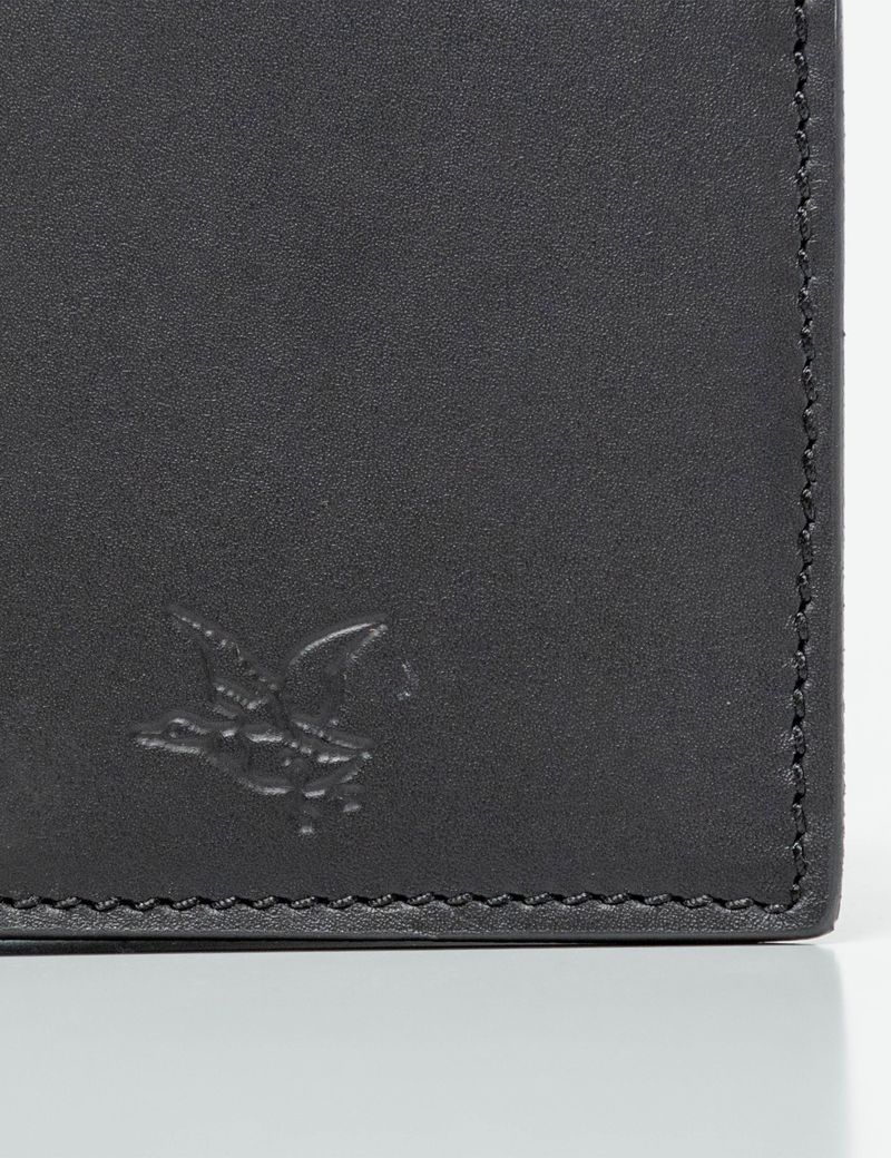 BILLETERA-CLASICA-HOMBRE-CHEVIGNON-022G001-NEGRO-2.JPG