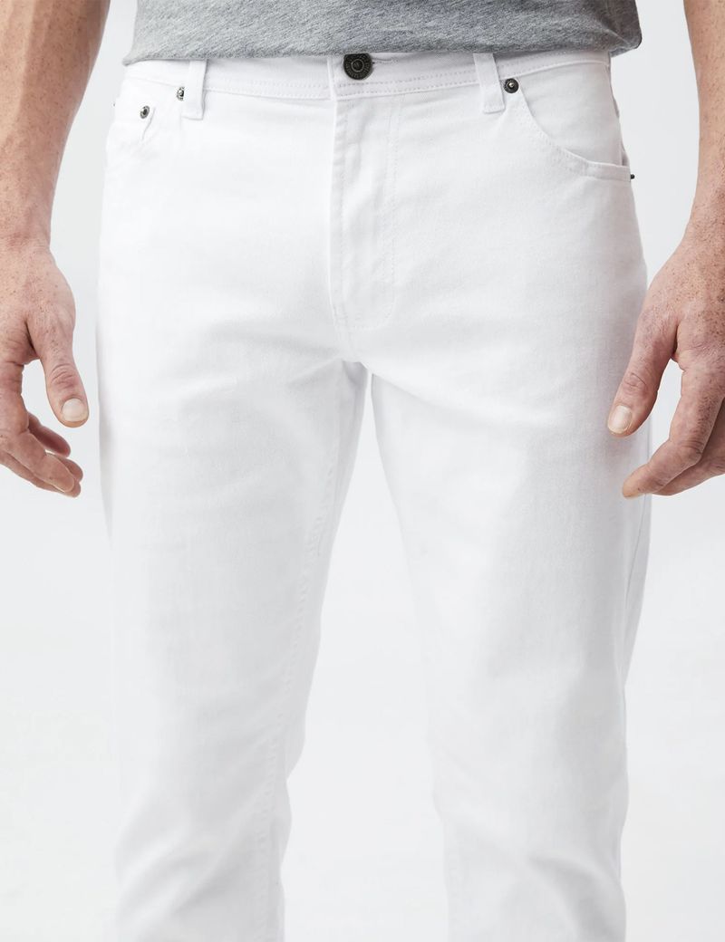 JEAN-MORRISON-HOMBRE-CHEVIGNON-330E004-BLANCO-3.JPG