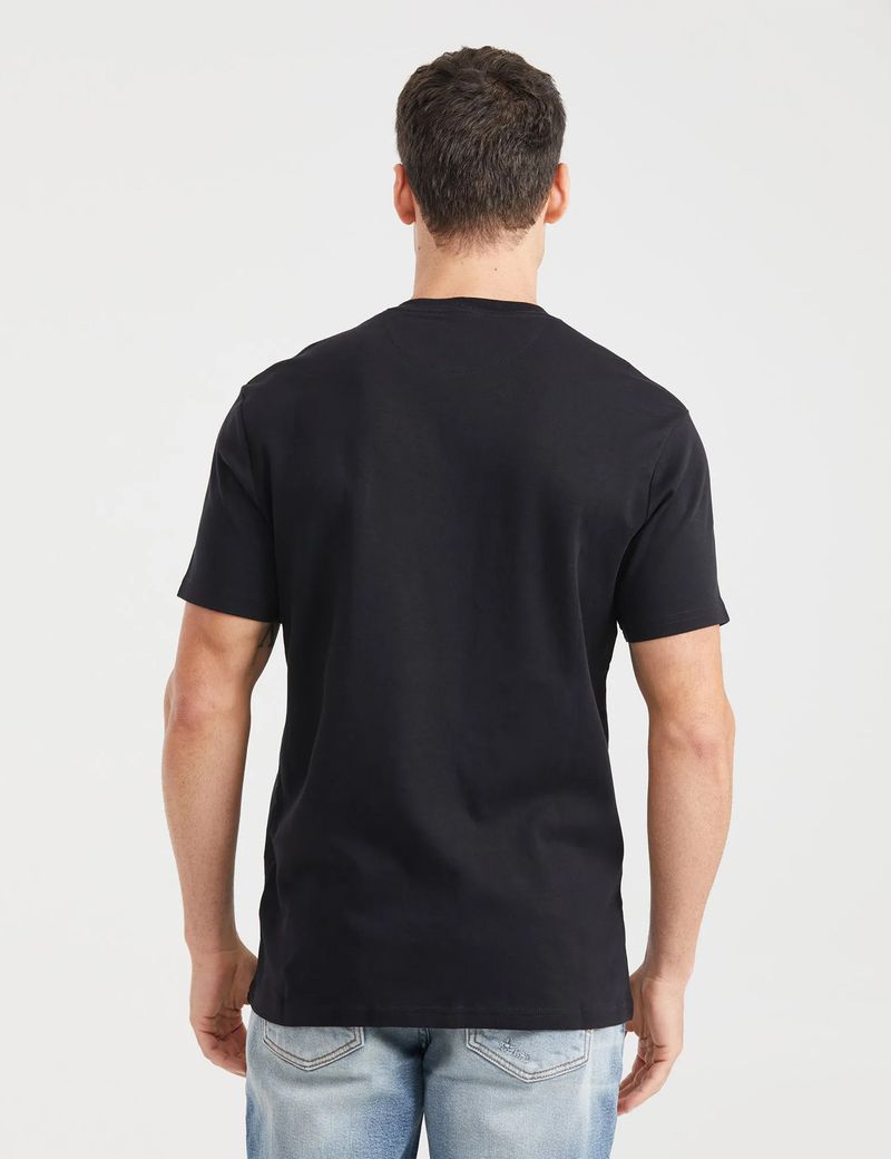 CAMISETA-SLIM-HOMBRE-CHEVIGNON-640D040-NEGRO-4.JPG