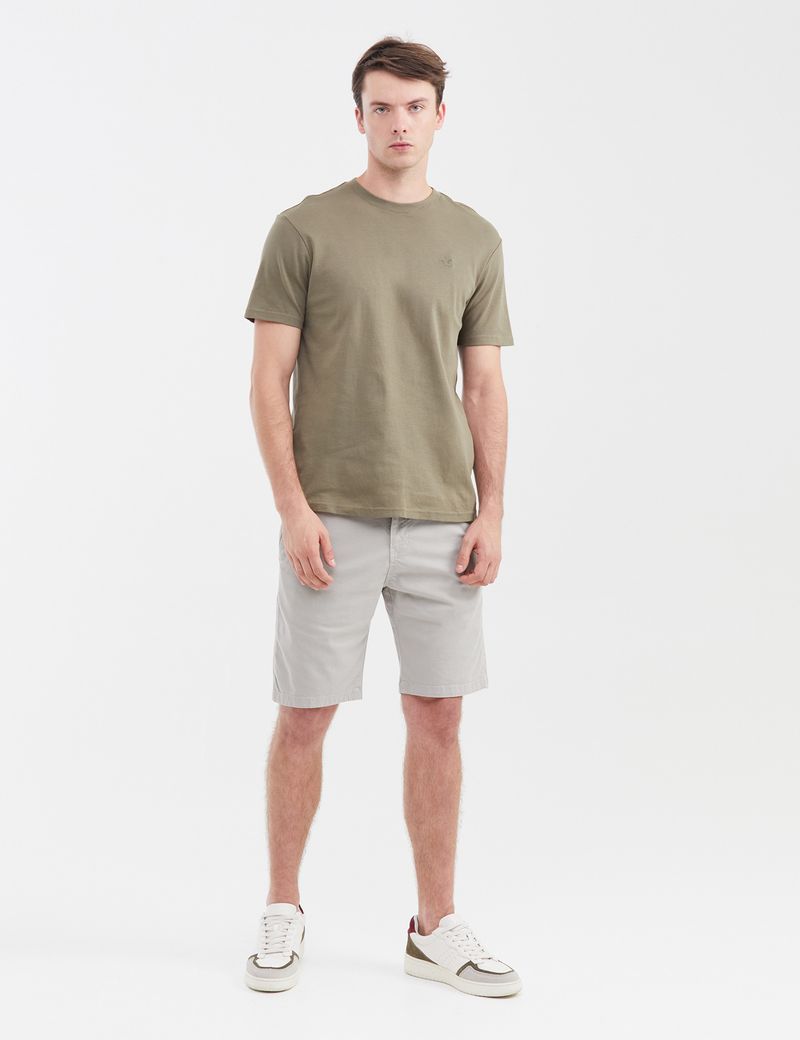 BERMUDA-STRAIGHT-FIT-HOMBRE-CHEVIGNON-652G004-GRIS-2.JPG
