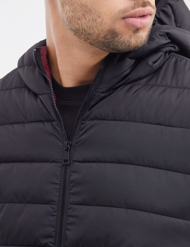 CHAQUETA-ACOLCHONADA-HOMBRE-CHEVIGNON-622G012-NEGRO-3.JPG