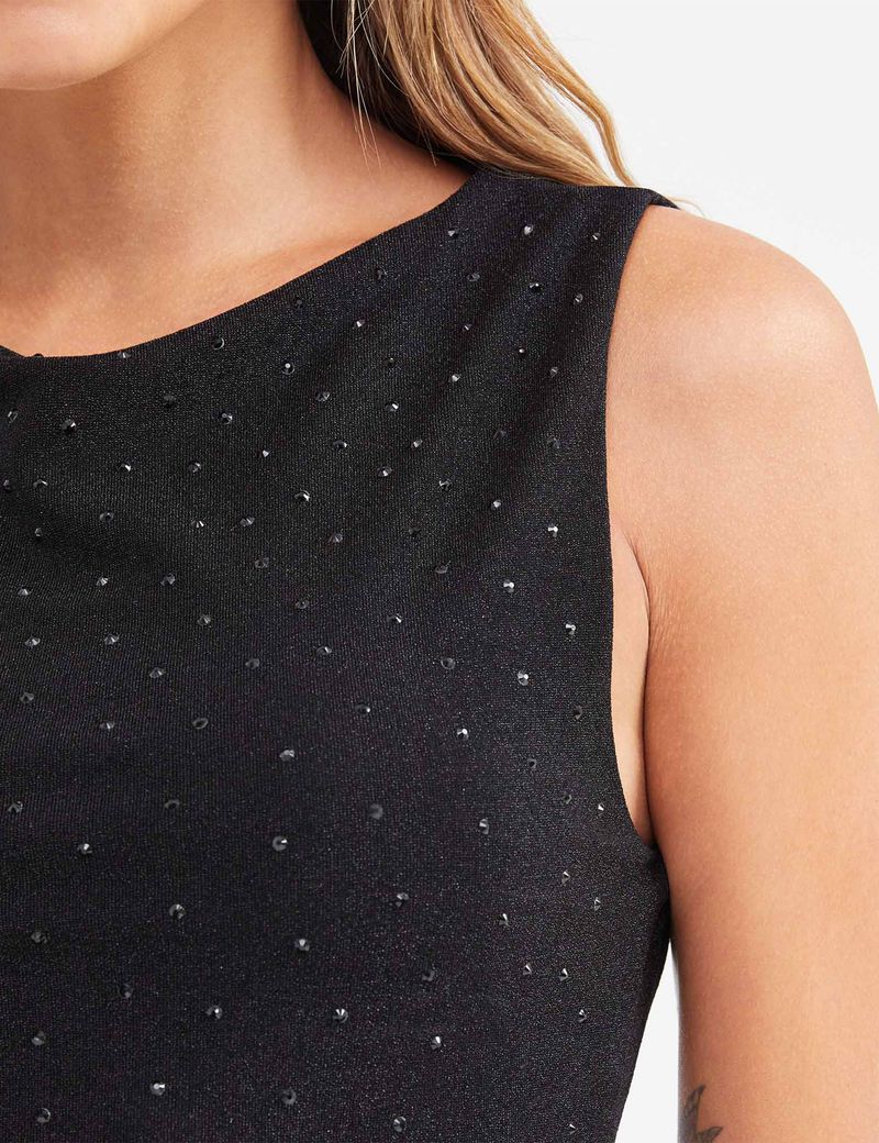 CAMISETA-MANGA-SISA-MUJER-CHEVIGNON-702G009-NEGRO-3.JPG