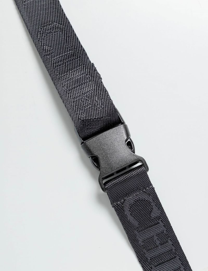 CANGURO-CLASICO-HOMBRE-CHEVIGNON-NEGRO-002G001-4